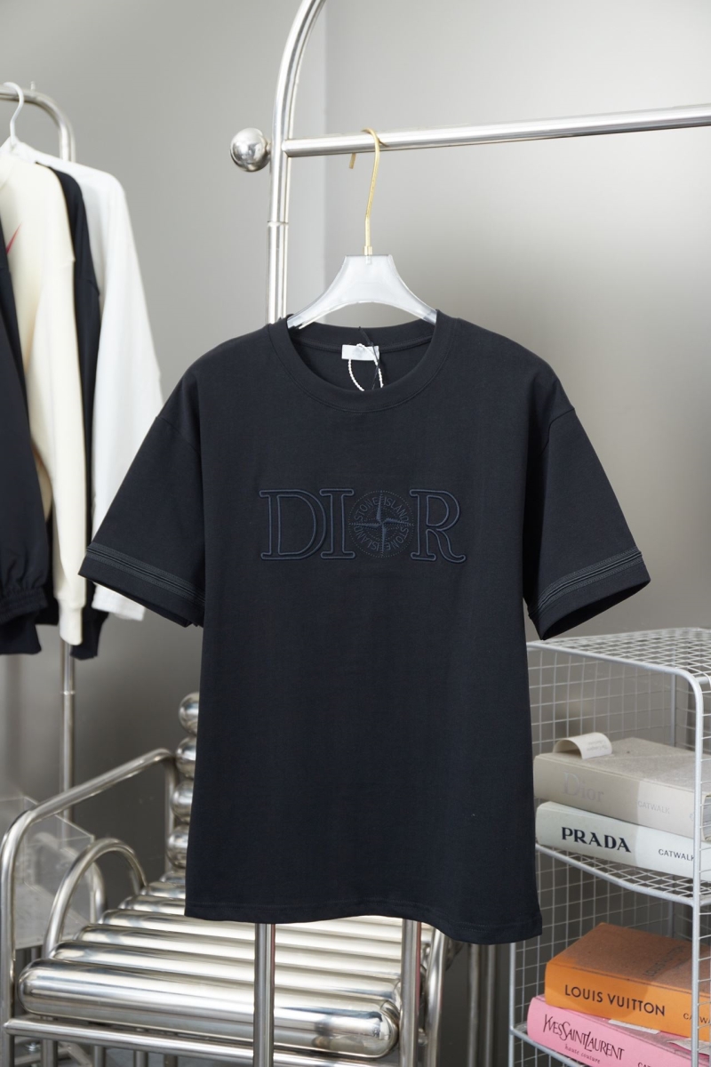 Dior T-Shirts